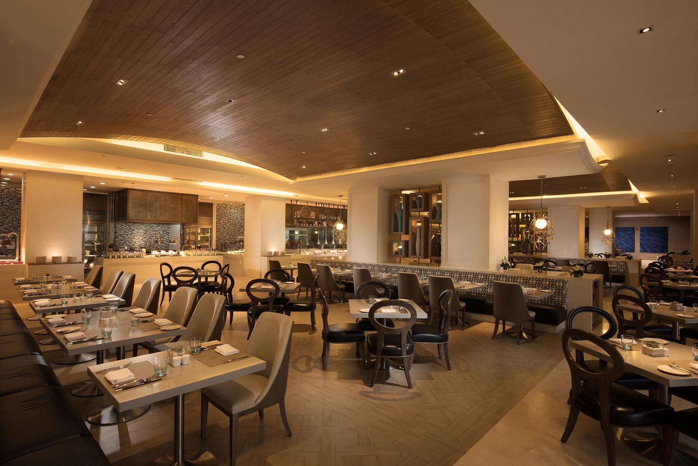 Hilton Haikou Meilan - Beachfront Hotel Экстерьер фото