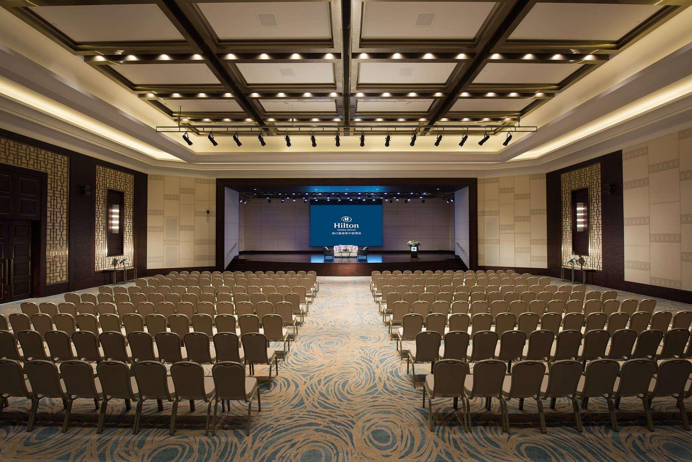 Hilton Haikou Meilan - Beachfront Hotel Экстерьер фото