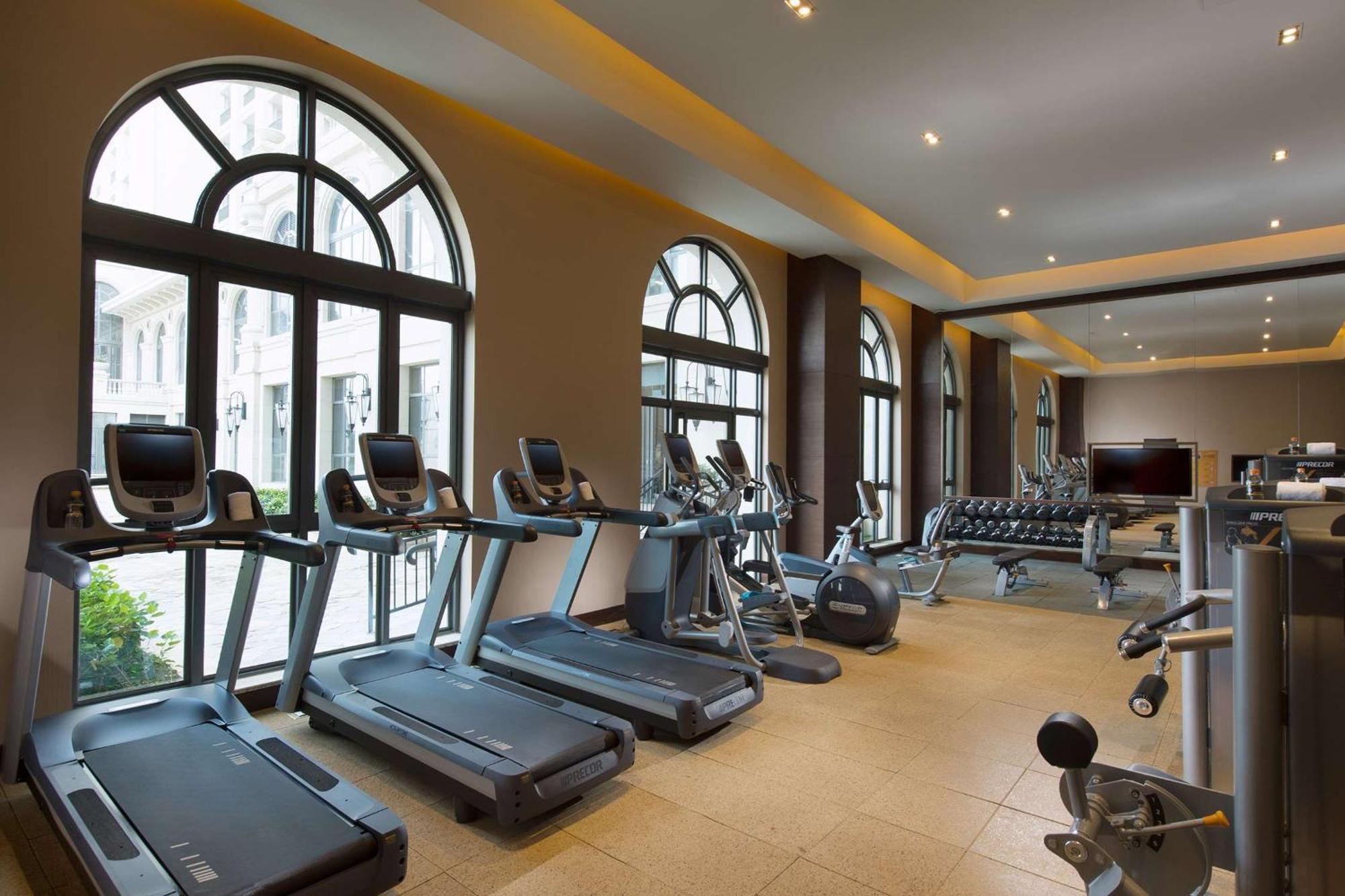 Hilton Haikou Meilan - Beachfront Hotel Экстерьер фото