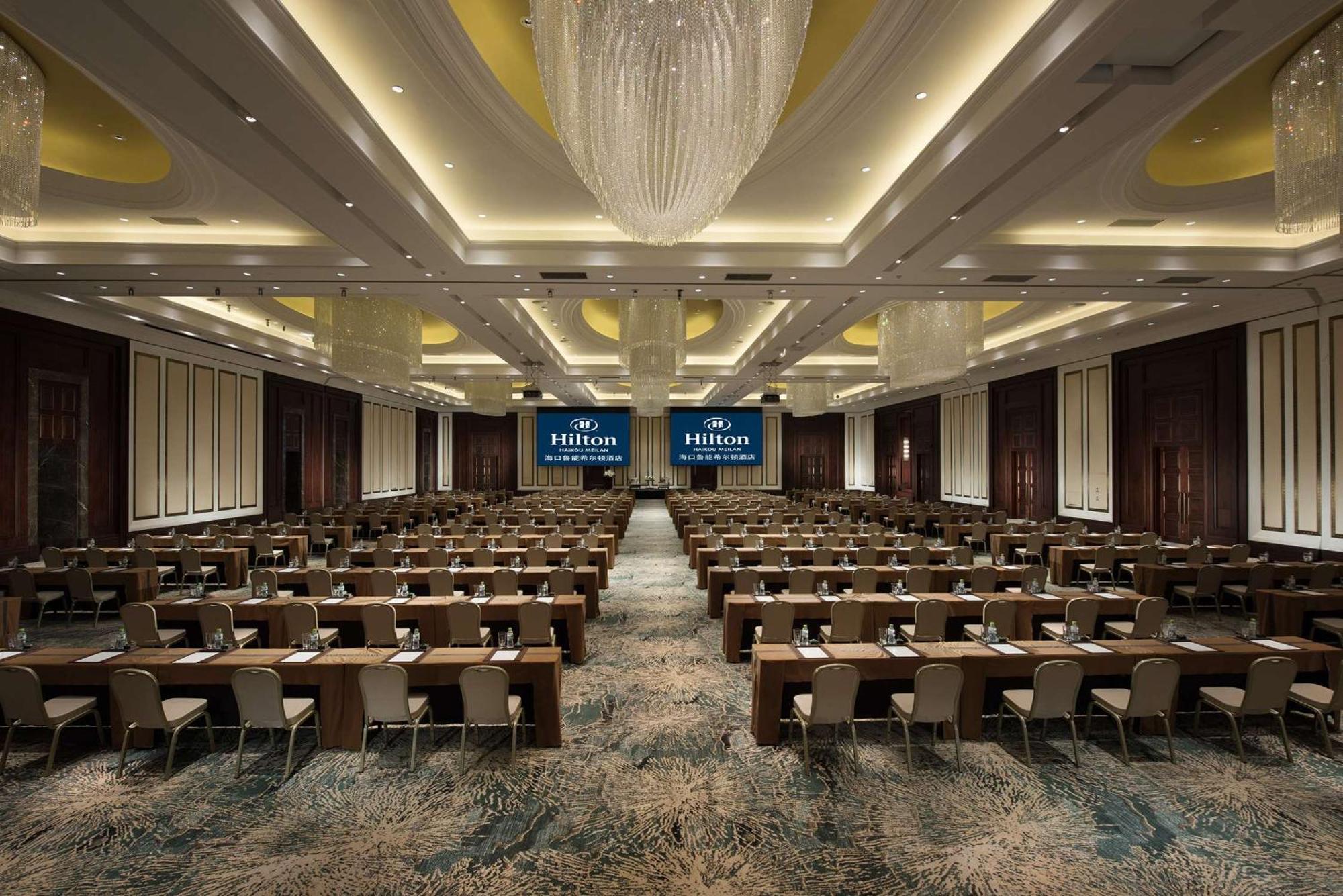 Hilton Haikou Meilan - Beachfront Hotel Экстерьер фото